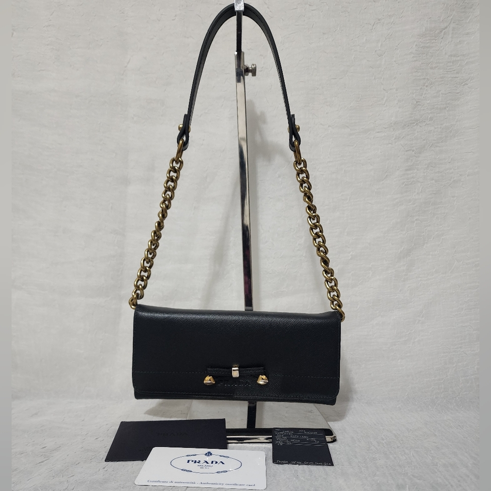Auth EUC Prada Saffiano Leather Ribbon Wallet